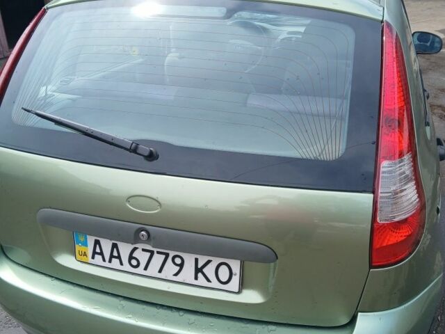 Зелений ВАЗ 1119 Калина, об'ємом двигуна 1.6 л та пробігом 99 тис. км за 2000 $, фото 3 на Automoto.ua