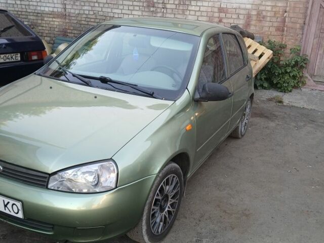 Зелений ВАЗ 1119 Калина, об'ємом двигуна 1.6 л та пробігом 99 тис. км за 2000 $, фото 11 на Automoto.ua