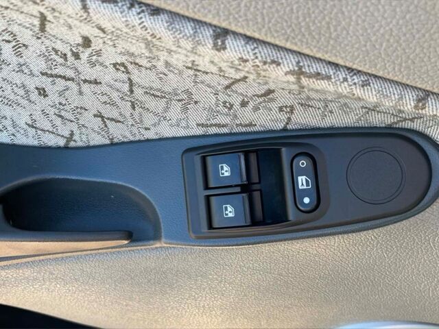 Синий ВАЗ 11193, объемом двигателя 1.6 л и пробегом 106 тыс. км за 2450 $, фото 8 на Automoto.ua