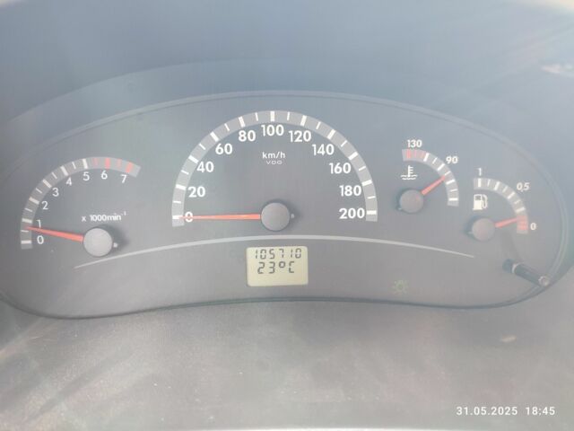 Бежевый ВАЗ 1119 Kalina Sport, объемом двигателя 1.6 л и пробегом 110 тыс. км за 2500 $, фото 4 на Automoto.ua