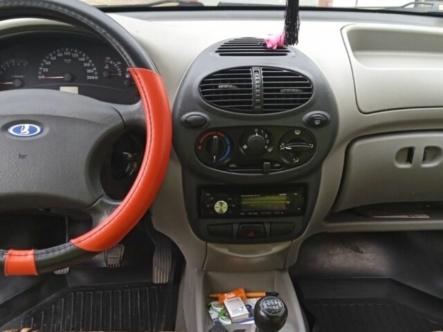 Черный ВАЗ 1119 Kalina Sport, объемом двигателя 1.6 л и пробегом 71 тыс. км за 3000 $, фото 4 на Automoto.ua