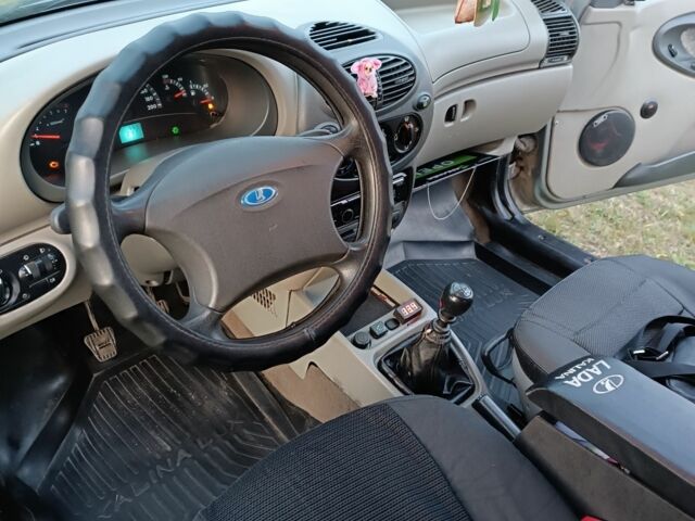 Серый ВАЗ 1119 Kalina Sport, объемом двигателя 1.6 л и пробегом 275 тыс. км за 2100 $, фото 5 на Automoto.ua