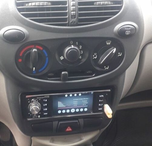 Серый ВАЗ 1119 Kalina Sport, объемом двигателя 1.6 л и пробегом 184 тыс. км за 2000 $, фото 12 на Automoto.ua