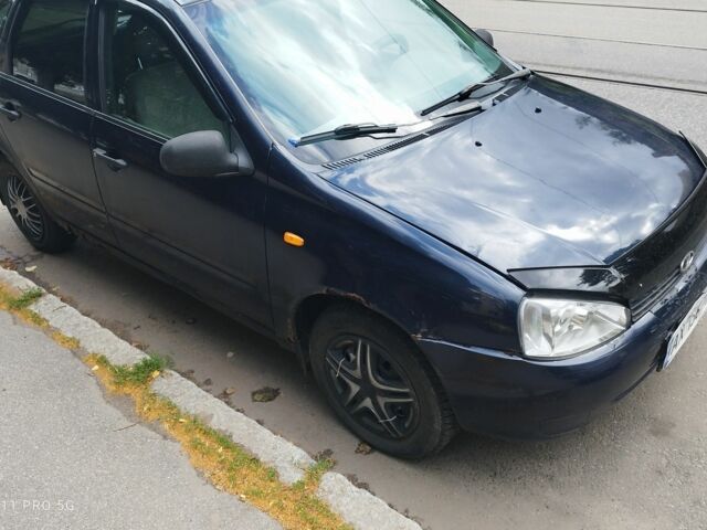 Синий ВАЗ 1119 Kalina Sport, объемом двигателя 1.4 л и пробегом 197 тыс. км за 800 $, фото 2 на Automoto.ua