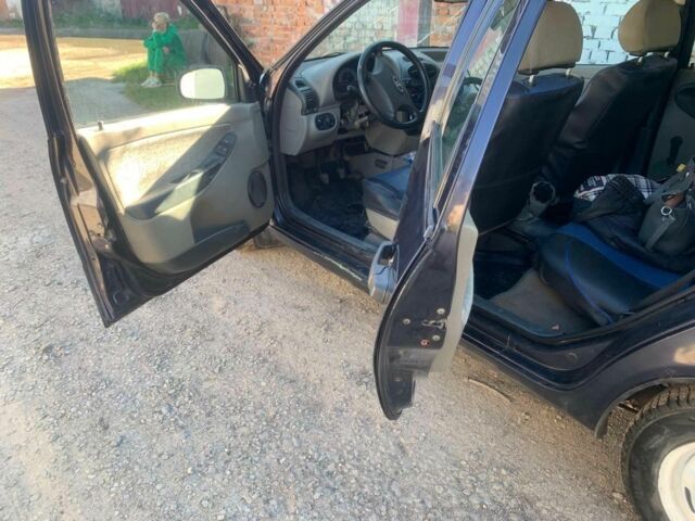 Синий ВАЗ 1119 Kalina Sport, объемом двигателя 1.6 л и пробегом 174 тыс. км за 1600 $, фото 5 на Automoto.ua