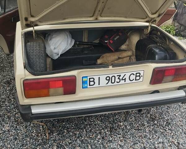ВАЗ 1300 S 1984 в Полтаве на Automoto.ua Бежевый ВАЗ 1300 S, объемом двигателя 1.3 л и пробегом 230 тыс. км за 1500 $, фото 15 на Automoto.ua