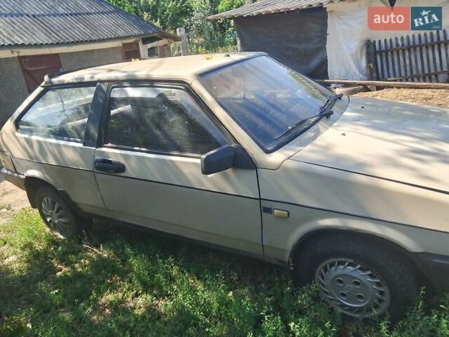 Бежевый ВАЗ 1300 S, объемом двигателя 1.3 л и пробегом 723 тыс. км за 500 $, фото 2 на Automoto.ua