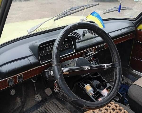 Зеленый ВАЗ 1300 S, объемом двигателя 1.3 л и пробегом 685 тыс. км за 750 $, фото 4 на Automoto.ua