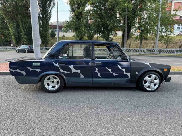 Синий ВАЗ 131, объемом двигателя 1.5 л и пробегом 7 тыс. км за 1400 $, фото 3 на Automoto.ua