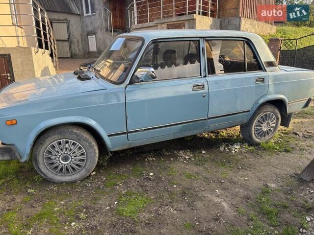 Синий ВАЗ 1500 S, объемом двигателя 0 л и пробегом 666 тыс. км за 600 $, фото 2 на Automoto.ua