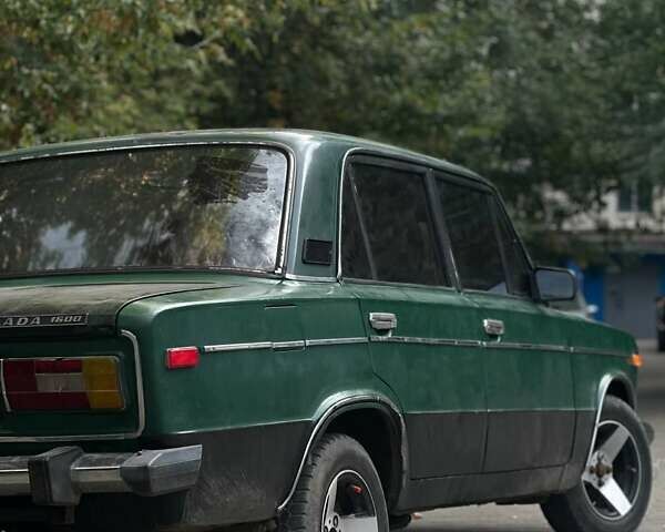 Зеленый ВАЗ 1600, объемом двигателя 1.6 л и пробегом 250 тыс. км за 783 $, фото 2 на Automoto.ua