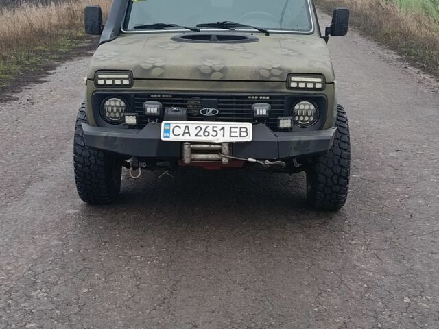 Зеленый ВАЗ 1922, объемом двигателя 2 л и пробегом 130 тыс. км за 3000 $, фото 1 на Automoto.ua