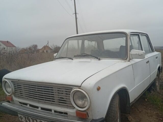 Белый ВАЗ 2101, объемом двигателя 0 л и пробегом 1000 тыс. км за 200 $, фото 1 на Automoto.ua