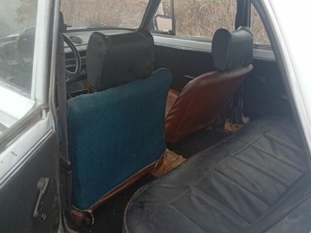 Белый ВАЗ 2101, объемом двигателя 0 л и пробегом 1000 тыс. км за 170 $, фото 6 на Automoto.ua