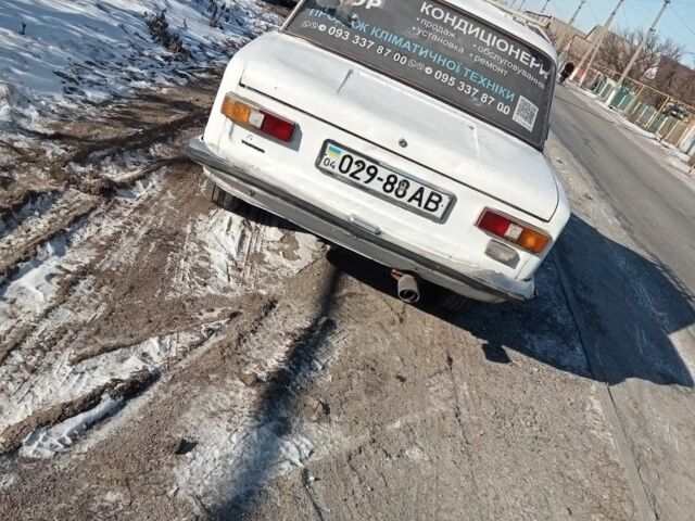 Белый ВАЗ 2101, объемом двигателя 1 л и пробегом 433 тыс. км за 395 $, фото 3 на Automoto.ua