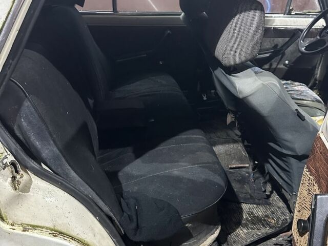 Білий ВАЗ 2101, об'ємом двигуна 0 л та пробігом 100 тис. км за 237 $, фото 6 на Automoto.ua