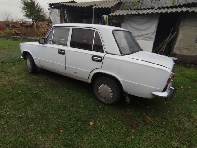 Белый ВАЗ 2101, объемом двигателя 0 л и пробегом 24 тыс. км за 618 $, фото 1 на Automoto.ua