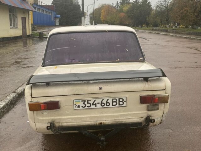 Белый ВАЗ 2101, объемом двигателя 0 л и пробегом 1000 тыс. км за 360 $, фото 1 на Automoto.ua