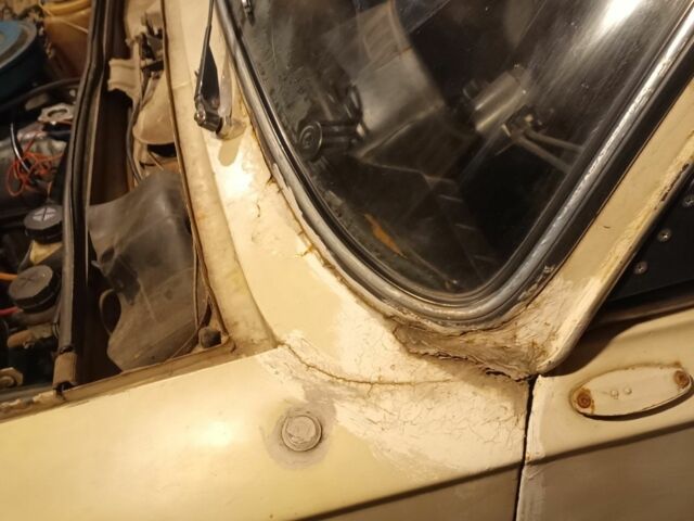 Белый ВАЗ 2101, объемом двигателя 1 л и пробегом 3 тыс. км за 500 $, фото 1 на Automoto.ua