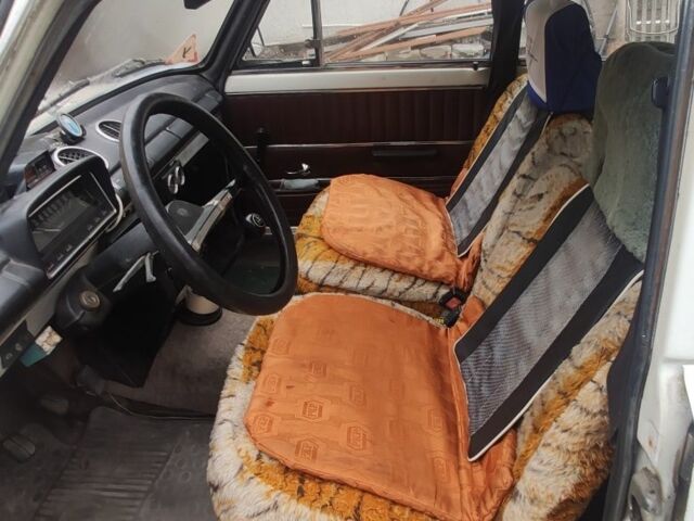 Белый ВАЗ 2101, объемом двигателя 1.2 л и пробегом 115 тыс. км за 426 $, фото 5 на Automoto.ua