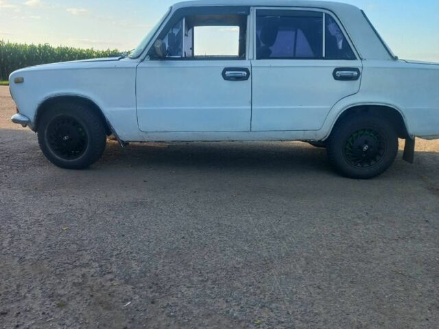 Белый ВАЗ 2101, объемом двигателя 1.2 л и пробегом 30 тыс. км за 721 $, фото 1 на Automoto.ua