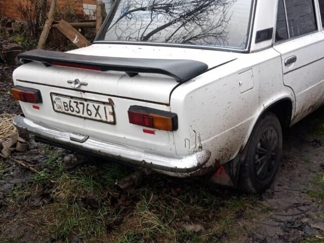 Белый ВАЗ 2101, объемом двигателя 7 л и пробегом 2 тыс. км за 592 $, фото 2 на Automoto.ua