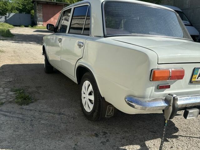 Белый ВАЗ 2101, объемом двигателя 1.2 л и пробегом 79 тыс. км за 1081 $, фото 4 на Automoto.ua