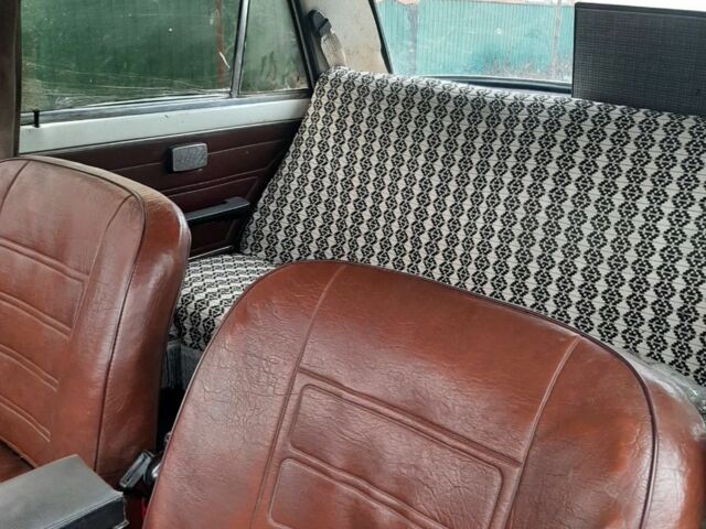 Белый ВАЗ 2101, объемом двигателя 1.3 л и пробегом 220 тыс. км за 356 $, фото 4 на Automoto.ua