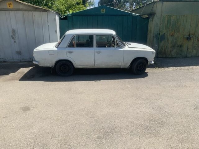 Белый ВАЗ 2101, объемом двигателя 1.5 л и пробегом 68 тыс. км за 320 $, фото 4 на Automoto.ua