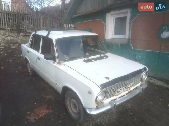 Белый ВАЗ 2101, объемом двигателя 0 л и пробегом 100 тыс. км за 500 $, фото 2 на Automoto.ua