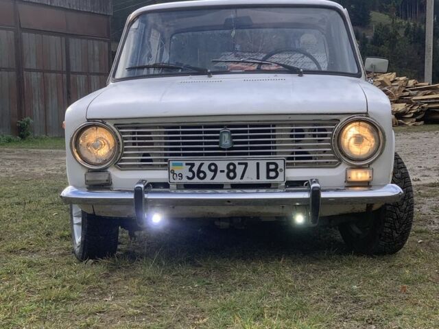 Белый ВАЗ 2101, объемом двигателя 1.1 л и пробегом 93 тыс. км за 600 $, фото 1 на Automoto.ua