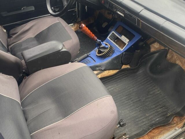 Белый ВАЗ 2101, объемом двигателя 1.2 л и пробегом 300 тыс. км за 358 $, фото 3 на Automoto.ua