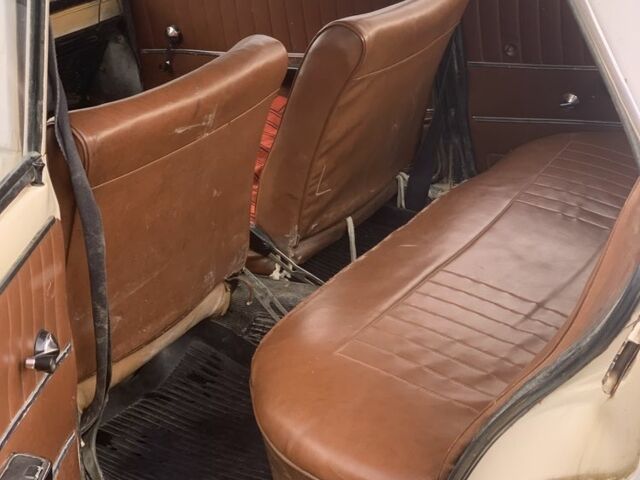 Белый ВАЗ 2101, объемом двигателя 1.1 л и пробегом 93 тыс. км за 600 $, фото 7 на Automoto.ua