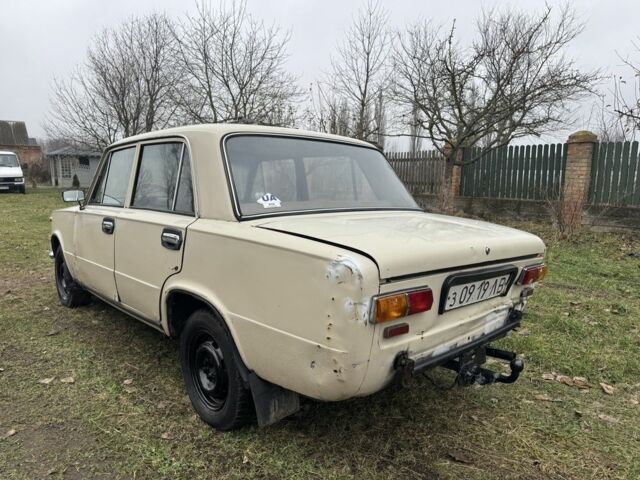 Белый ВАЗ 2101, объемом двигателя 1.3 л и пробегом 2 тыс. км за 355 $, фото 3 на Automoto.ua