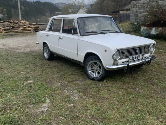 Белый ВАЗ 2101, объемом двигателя 1.1 л и пробегом 93 тыс. км за 600 $, фото 2 на Automoto.ua