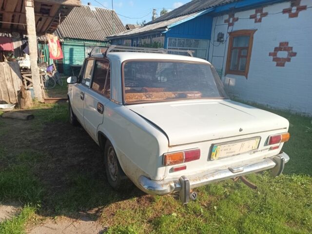 Белый ВАЗ 2101, объемом двигателя 1.2 л и пробегом 130 тыс. км за 857 $, фото 12 на Automoto.ua