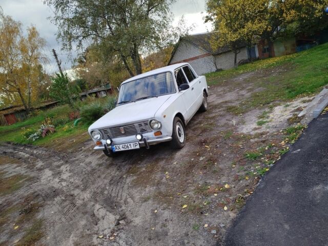 Белый ВАЗ 2101, объемом двигателя 0 л и пробегом 2 тыс. км за 483 $, фото 1 на Automoto.ua