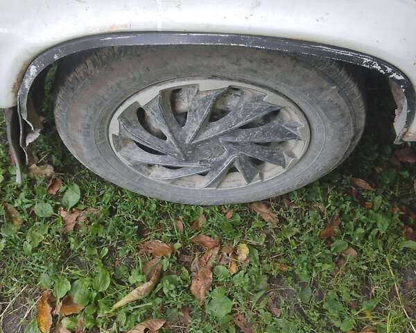 Белый ВАЗ 2101, объемом двигателя 1.2 л и пробегом 698 тыс. км за 500 $, фото 9 на Automoto.ua