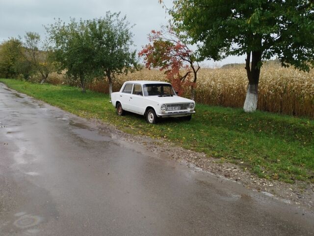 Белый ВАЗ 2101, объемом двигателя 0 л и пробегом 67 тыс. км за 300 $, фото 6 на Automoto.ua