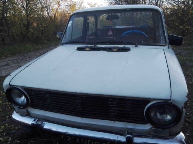 Белый ВАЗ 2101, объемом двигателя 1.5 л и пробегом 80 тыс. км за 287 $, фото 4 на Automoto.ua