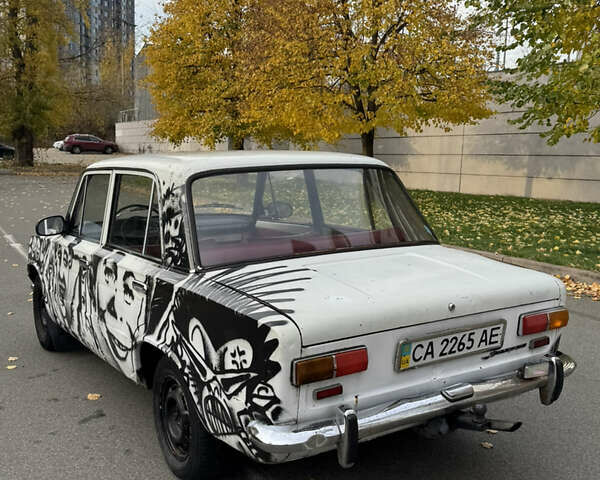 Белый ВАЗ 2101, объемом двигателя 1.2 л и пробегом 100 тыс. км за 700 $, фото 4 на Automoto.ua