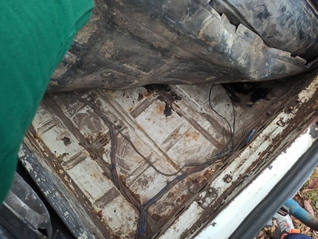 Белый ВАЗ 2101, объемом двигателя 1 л и пробегом 54 тыс. км за 350 $, фото 5 на Automoto.ua