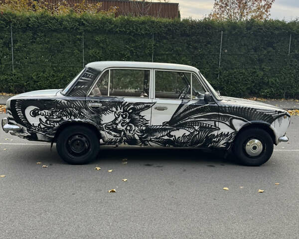 Белый ВАЗ 2101, объемом двигателя 1.2 л и пробегом 100 тыс. км за 700 $, фото 6 на Automoto.ua