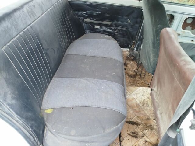 Белый ВАЗ 2101, объемом двигателя 0 л и пробегом 67 тыс. км за 300 $, фото 7 на Automoto.ua