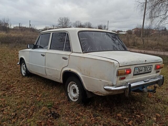 Белый ВАЗ 2101, объемом двигателя 1 л и пробегом 54 тыс. км за 350 $, фото 1 на Automoto.ua