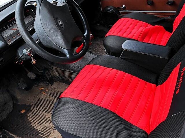 Белый ВАЗ 2101, объемом двигателя 1.2 л и пробегом 0 тыс. км за 800 $, фото 6 на Automoto.ua