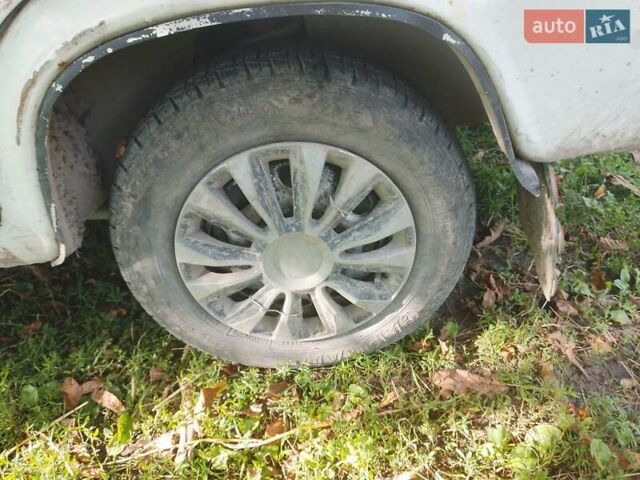 Белый ВАЗ 2101, объемом двигателя 1.2 л и пробегом 698 тыс. км за 500 $, фото 4 на Automoto.ua