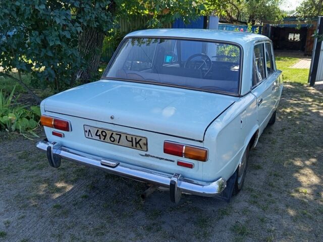 ВАЗ 2101 1973 в Чигирине на Automoto.ua Белый ВАЗ 2101, объемом двигателя 1 л и пробегом 49 тыс. км за 864 $, фото 4 на Automoto.ua