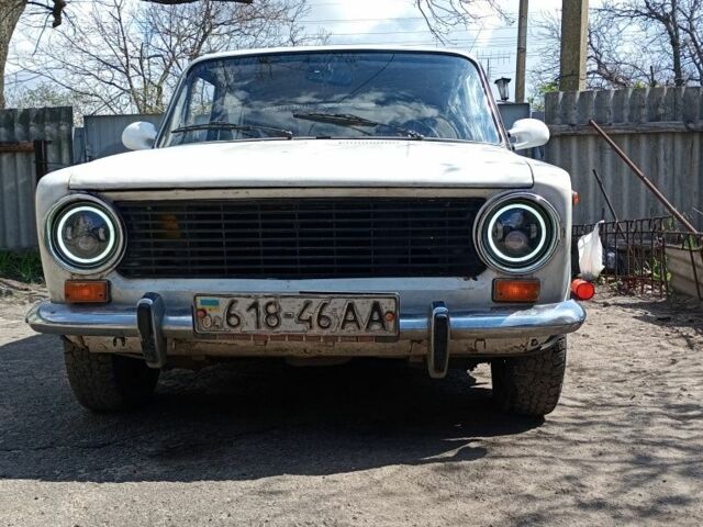 Білий ВАЗ 2101, об'ємом двигуна 0 л та пробігом 200 тис. км за 16500 $, фото 5 на Automoto.ua
