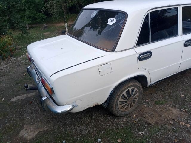 Белый ВАЗ 2101, объемом двигателя 1.5 л и пробегом 100 тыс. км за 300 $, фото 3 на Automoto.ua
